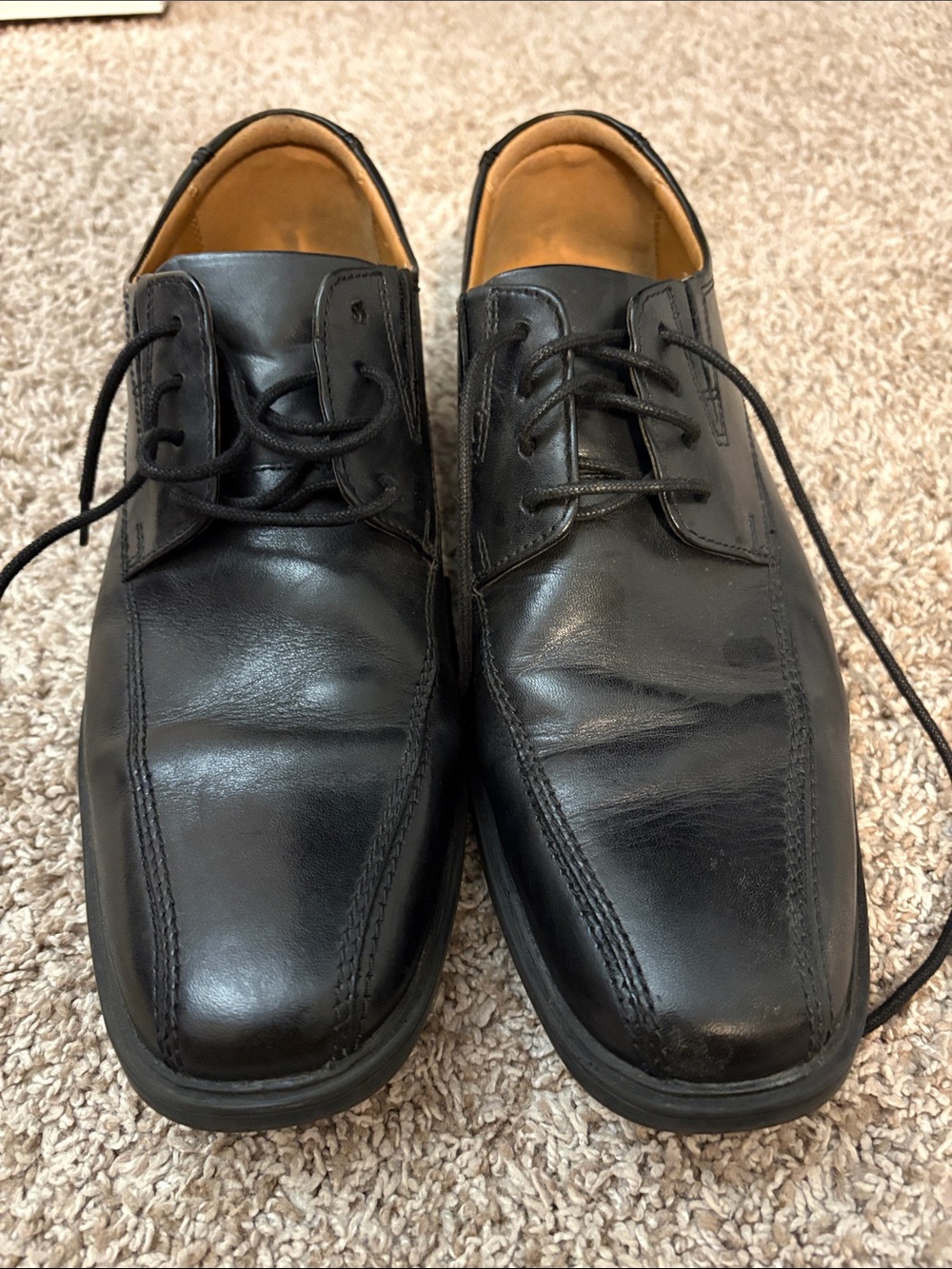 Clarks Black Leather Lace-Up Oxford Shoes